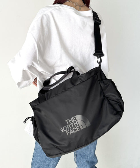 国内未発売 THE NORTH FACE(ザ・ノースフェイス)/2WAY 軽量 大容量 巾着型 ショルダー ボストン トラベル ダッフルバッグ/BONNEY DUFFLE BAG | IM1251048 | ブラック