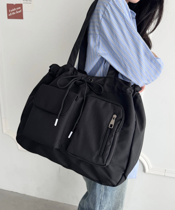 【A4収納可／詳細動画付き】大容量 軽量 多収納トートバッグ ナイロン巾着バッグ | WR1255011 | ブラック