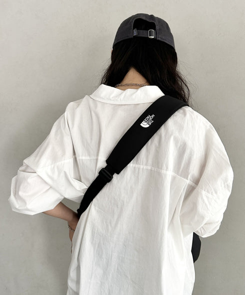 THE NORTH FACE(ザ・ノースフェイス)/軽量 A4サイズ収納可能 ロゴプリント ショルダー クロスバッグ/SP CROSS BAG L | IM1251052 | カーキ