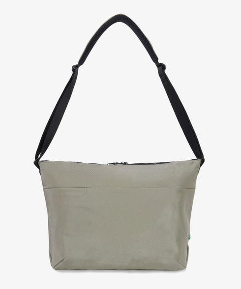 THE NORTH FACE(ザ・ノースフェイス)/軽量 A4サイズ収納可能 ロゴプリント ショルダー クロスバッグ/SP CROSS BAG L | IM1251052 | カーキ