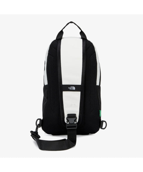 THE NORTH FACE(ザ・ノースフェイス)/軽量 ワンショルダー ボディバッグ メッセンジャー ショルダーバッグ/BIG SHOT ONE WAY | IM1251057 | ホワイト