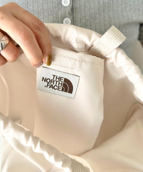 THE NORTH FACE(ザ・ノースフェイス)/ビッグロゴ 巾着 ナップサック ストリングバッグ/BIG LOGO STRING BAG | IM1251060 | クリーム