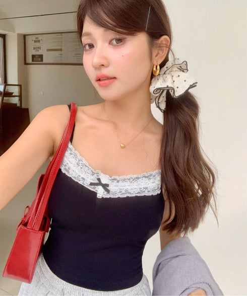 ★レーストリムリボンキャミソール　カップ付き | WOMEN | EV2255003 | ブラック