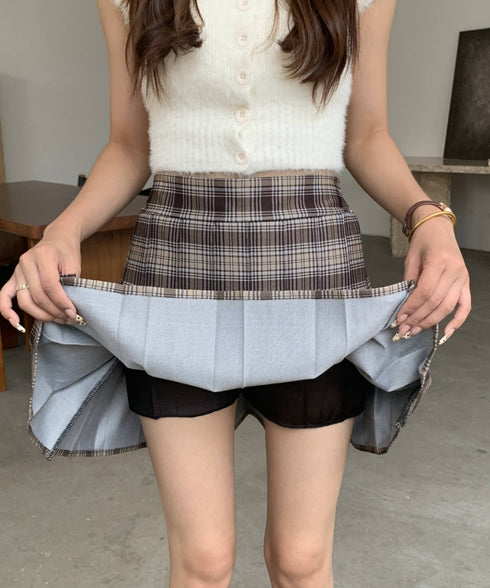 BURBERRY ノバチェック柄ミニスカート 36インナーパンツ付き BURBERRY ノバチェック柄ミニスカート 36インナーパンツ付き