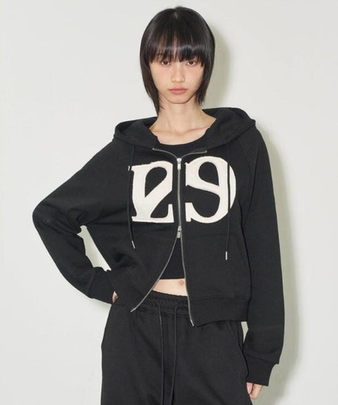ILLIGO(イリゴ)/ロゴパッチ フルジップパーカー フーディー/129 LOGO PATCH HOODED ZIPUP | AT2251063 | ブラック