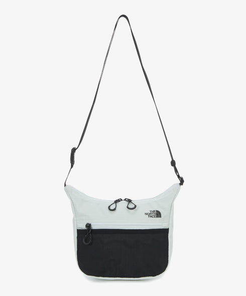 THE NORTH FACE(ザ・ノースフェイス)/軽量 ロゴプリント ミニ ショルダー クロスバッグ/MT LITE CROSS BAG | IM1251064 | ライトグレー