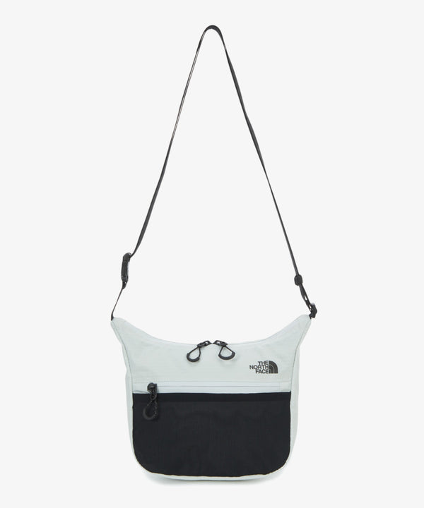 THE NORTH FACE(ザ・ノースフェイス)/軽量 ロゴプリント ミニ ショルダー クロスバッグ/MT LITE CROSS BAG | IM1251064 | ライトグレー