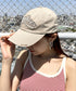 MLB KOREA(エムエルビーコリア)/ヴィンテージ ダメージ ロゴ刺繍 ベースボール キャップ 帽子/varsity vintage unstructured ball-cap | AT5252017 | ベージュ
