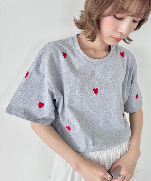 ミニハート刺繍半袖Tシャツ | SL2252018 | グレー
