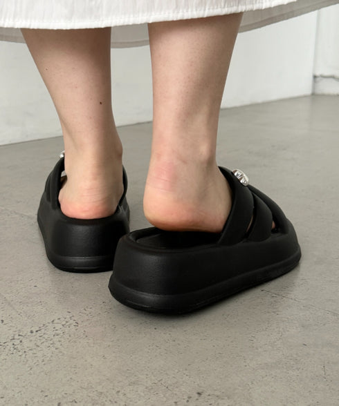 ワンポイントハート厚底クロスベルトサンダル | CL3252024 | ブラック