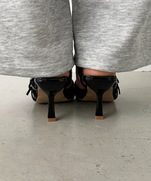 ダブルベルトポインテッドトゥパンプス | BA3255037 | ブラック