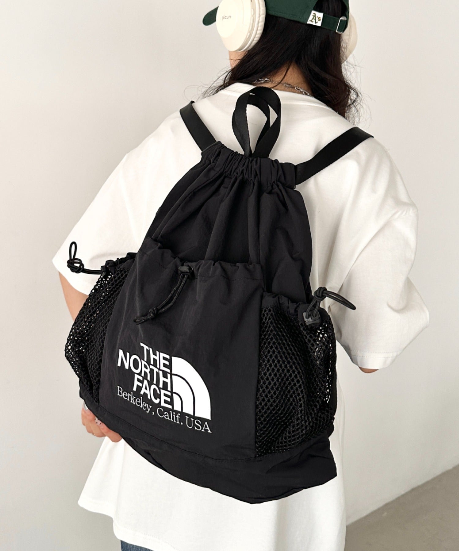 【美品】ザノースフェイス　バッグ　THE NORTH FACE THE NORTH FACE US企画 The North Face Nuptse Crossbody Bag ザ