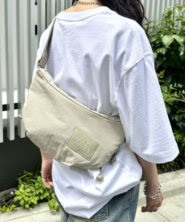 THE NORTH FACE(ザ・ノースフェイス)/ショルダーバッグ クロス ボディバッグ 斜めがけ/W NEVER STOP CROSSBODY | IM1252044 | グレイッシュベージュ