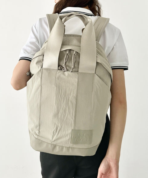 THE NORTH FACE(ザ・ノースフェイス)/A4サイズ収納可能 バックパック リュック デイパック/W NEVER STOP DAYPACK | IM1252046 | グレイッシュベージュ