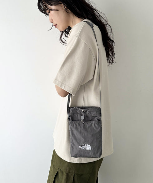 THE NORTH FACE(ザ・ノースフェイス)/ミニショルダー クロスバッグ スマホショルダー ポーチ/SIMPLE STRING BAG MINI | IM1252058 | グレー