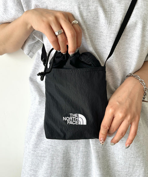 THE NORTH FACE(ザ・ノースフェイス)/ミニショルダー クロスバッグ スマホショルダー ポーチ/SIMPLE STRING BAG MINI | IM1252058 | ブラック