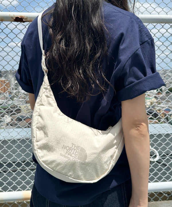 THE NORTH FACE(ザ・ノースフェイス)/軽量 2way ミニショルダー クロスバッグ ミニトート ホーボーバッグ/WL HOBO BAG MINI | IM1252085 | クリーム