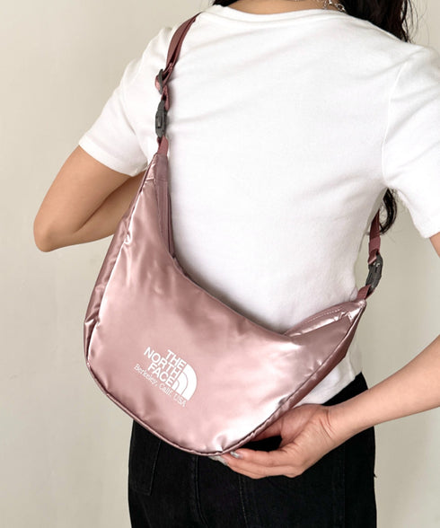 THE NORTH FACE(ザ・ノースフェイス)/軽量 ミニショルダー ホーボーバッグ クロスバッグ/WL HOBO BAG MINI | IM1252085 | ピンク