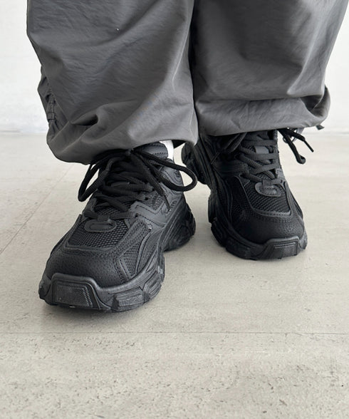 ボリュームソール厚底スニーカー | BA3256004 | ブラック