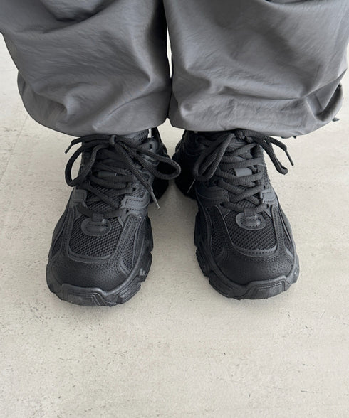 ボリュームソール厚底スニーカー | BA3256004 | ブラック