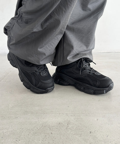 ボリュームソール厚底スニーカー | BA3256004 | ブラック