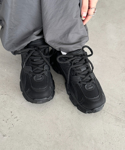 ボリュームソール厚底スニーカー | BA3256004 | ブラック