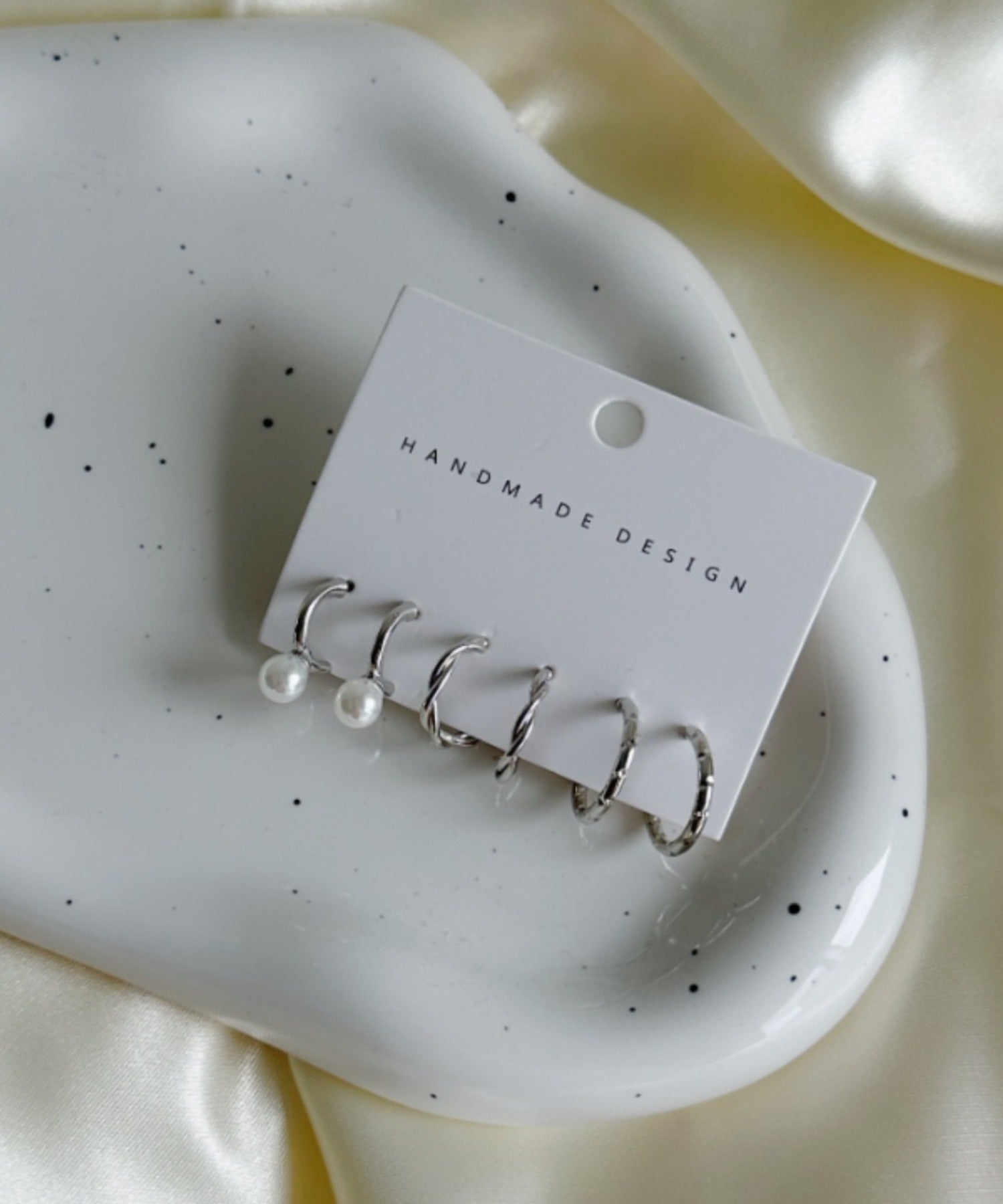 ピアス（両耳用） – Outfitter lab