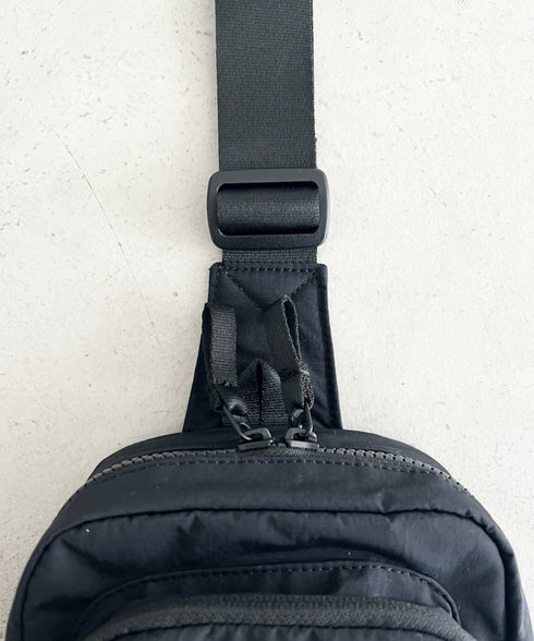 THE NORTH FACE(ザ・ノースフェイス)/軽量 ワンショルダー ボディバッグ メッセンジャー ショルダーバッグ/URBAN ONE WAY | IM1252103 | ホワイト
