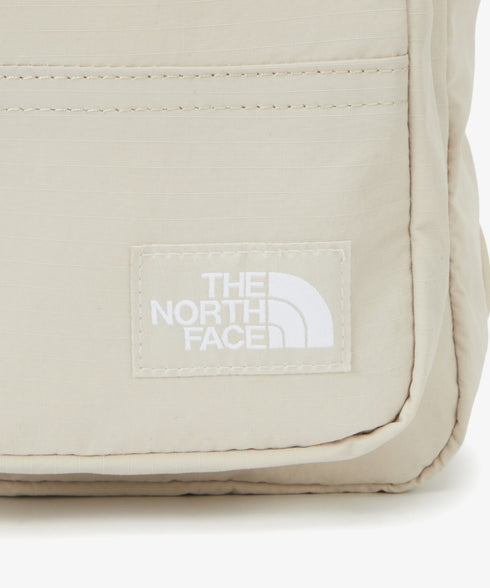 THE NORTH FACE(ザ・ノースフェイス)/軽量 ワンショルダー ボディバッグ メッセンジャー ショルダーバッグ/URBAN ONE WAY | IM1252103 | ホワイト