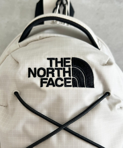 THE NORTH FACE(ザ・ノースフェイス)/軽量 ショルダー クロスボディバッグ スリングバッグ/BOREALIS SLING BAG | IM1252104 | ホワイト