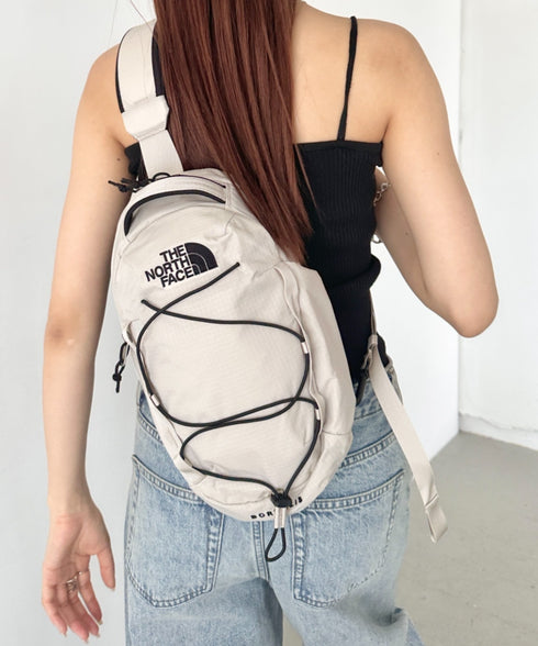 THE NORTH FACE(ザ・ノースフェイス)/軽量 ショルダー クロスボディバッグ スリングバッグ/BOREALIS SLING BAG | IM1252104 | ホワイト