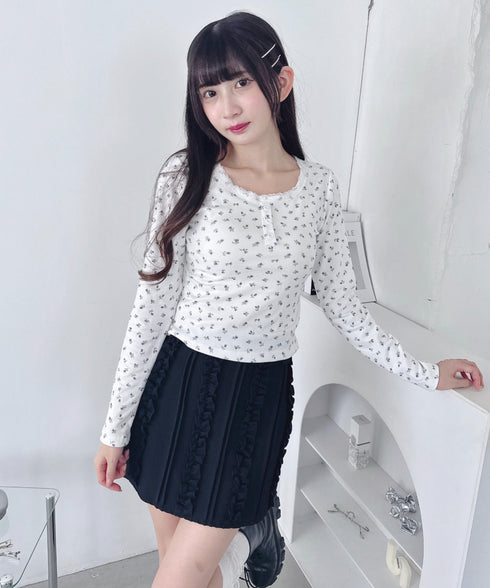 ヘンリーネック小花柄レーストリムトップス | LO2256022 | ホワイト