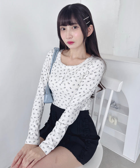 ヘンリーネック小花柄レーストリムトップス | LO2256022 | ホワイト