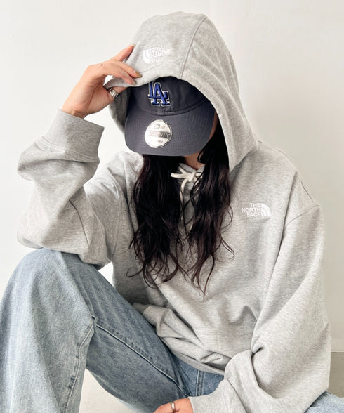 THE NORTH FACE(ザ・ノースフェイス)/ワンポイント ロゴ刺繍 パーカー フーディ/M'S CORE HOODIE | IM2253017 | グレー
