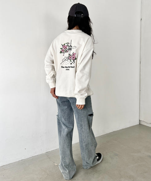 THE NORTH FACE(ザ・ノースフェイス)/バックプリント コットン スウェット クルーネック 大きめサイズあり/M'S SEOUL FOUR SEASONS SWEATSHIRTS | IM2253020 | オフホワイト