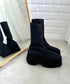 ボリュームソールスクエアトゥソックスブーツ | LO3256031 | ブラック