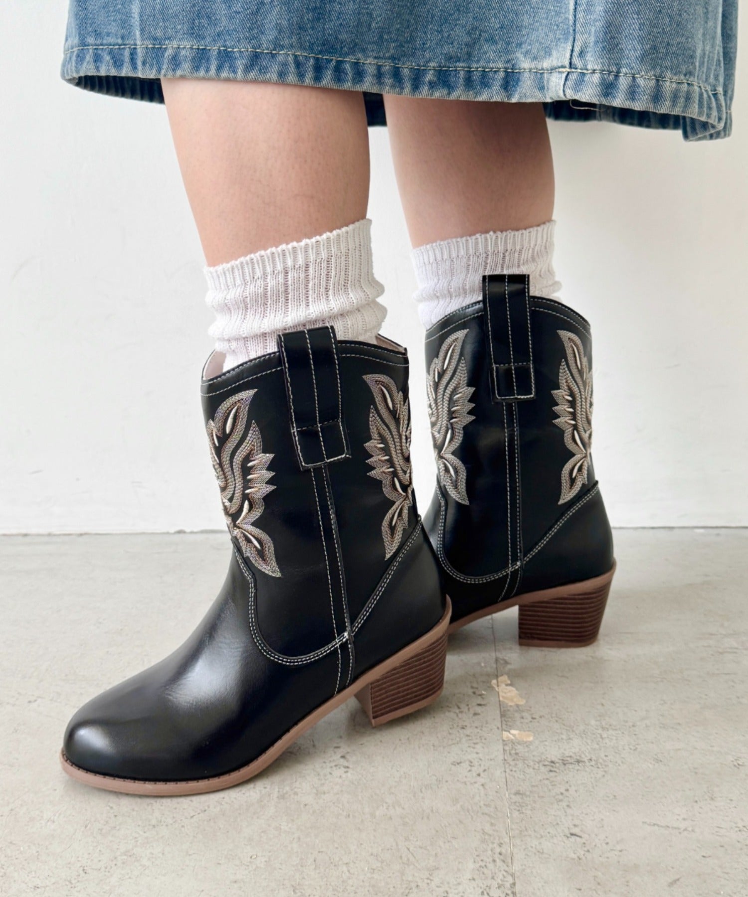 刺繍入りミドルウエスタンブーツ | SL3256073 | ブラック – Outfitter lab