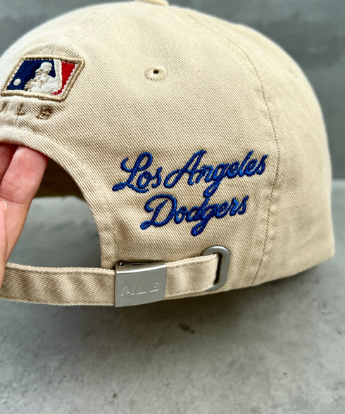 MLB KOREA(エムエルビーコリア)/ヴィンテージ 刺繍 ロゴパッチ メジャーリーグ ベースボール キャップ 帽子/Vintage Cooperstown Patch Unstruck Ball Cap | AT5253044 | アイボリー