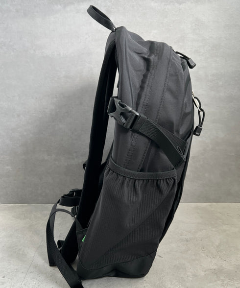THE NORTH FACE(ザ・ノースフェイス)/A4サイズ対応 18L バックパック リュック アウトドア/MINI SHOT | IM1253060 | ブラック