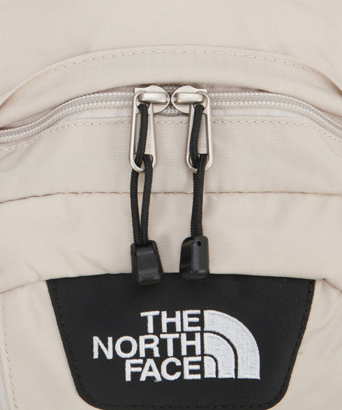THE NORTH FACE(ザ・ノースフェイス)/A4サイズ対応 18L バックパック リュック アウトドア/MINI SHOT | IM1253060 | ホワイト