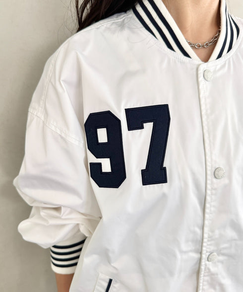 THE NORTH FACE(ザ・ノースフェイス)/ロゴ刺繍 ワッペン スタジャン ジャケット/SPORTY BOMBER JACKET | IM2253061 | オフホワイト