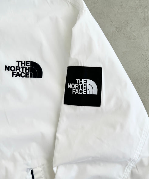 THE NORTH FACE(ザ・ノースフェイス)/ロゴ刺繍 ワッペン スタジャン ジャケット/SPORTY BOMBER JACKET | IM2253061 | オフホワイト