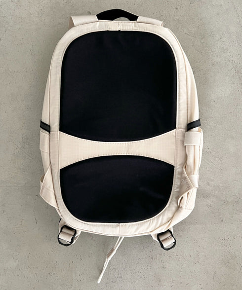 THE NORTH FACE(ザ・ノースフェイス)/軽量 10L ミニ バックパック リュック/BOREALIS MINI BACKPACK | IM1253058 | クリーム