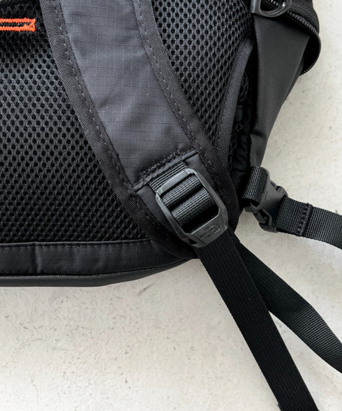 日本未発売 THE NORTH FACE(ザ・ノースフェイス)/2WAY A4サイズ収納 大容量 リュック バックパック ヒップサック/BOREALIS CONVERTIBLE PACK | IM1253059 | ブラック