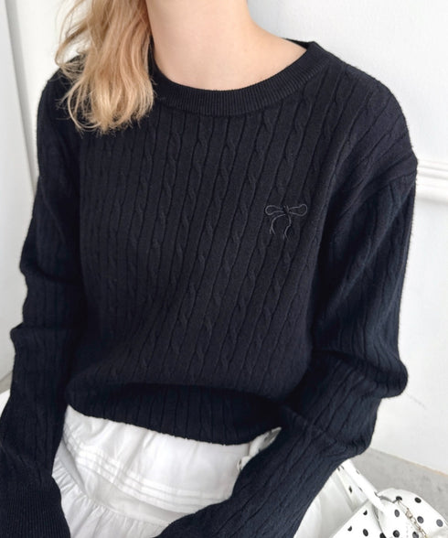 リボン刺繍ケーブルニットトップス | LO2256043 | ブラック