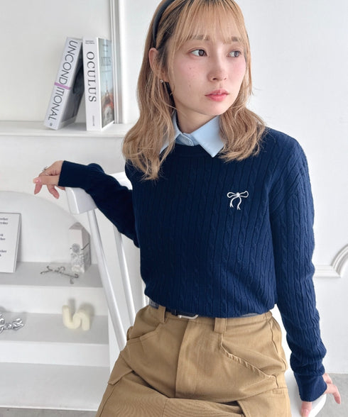 リボン刺繍ケーブルニットトップス | LO2256043 | ネイビー