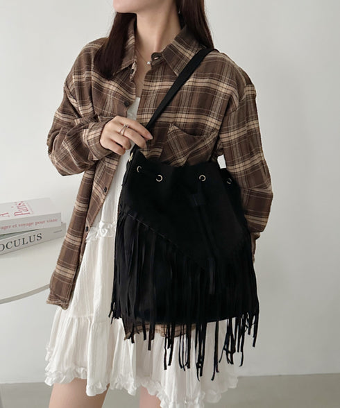 フェイクスエードフリンジ巾着バッグ | CL1256027 | ブラック