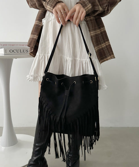 フェイクスエードフリンジ巾着バッグ | CL1256027 | ブラック
