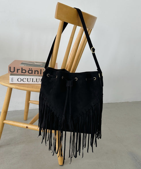 フェイクスエードフリンジ巾着バッグ | CL1256027 | ブラック