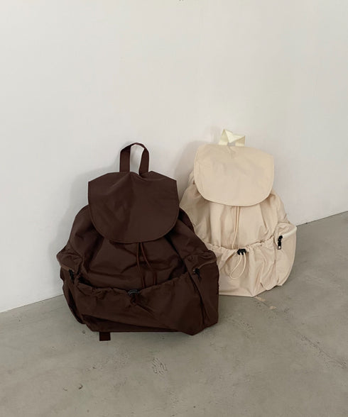 【大容量】ドロストナイロンバックパック/リュック | CL1256033 | アイボリー